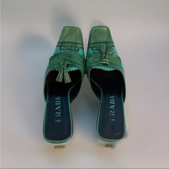 Vintage 1999 Prada Green Kitten Heels Size 37.5 - Picture 2 of 3